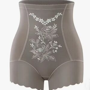 High-Waisted Floral Embroidered Panties - Gray